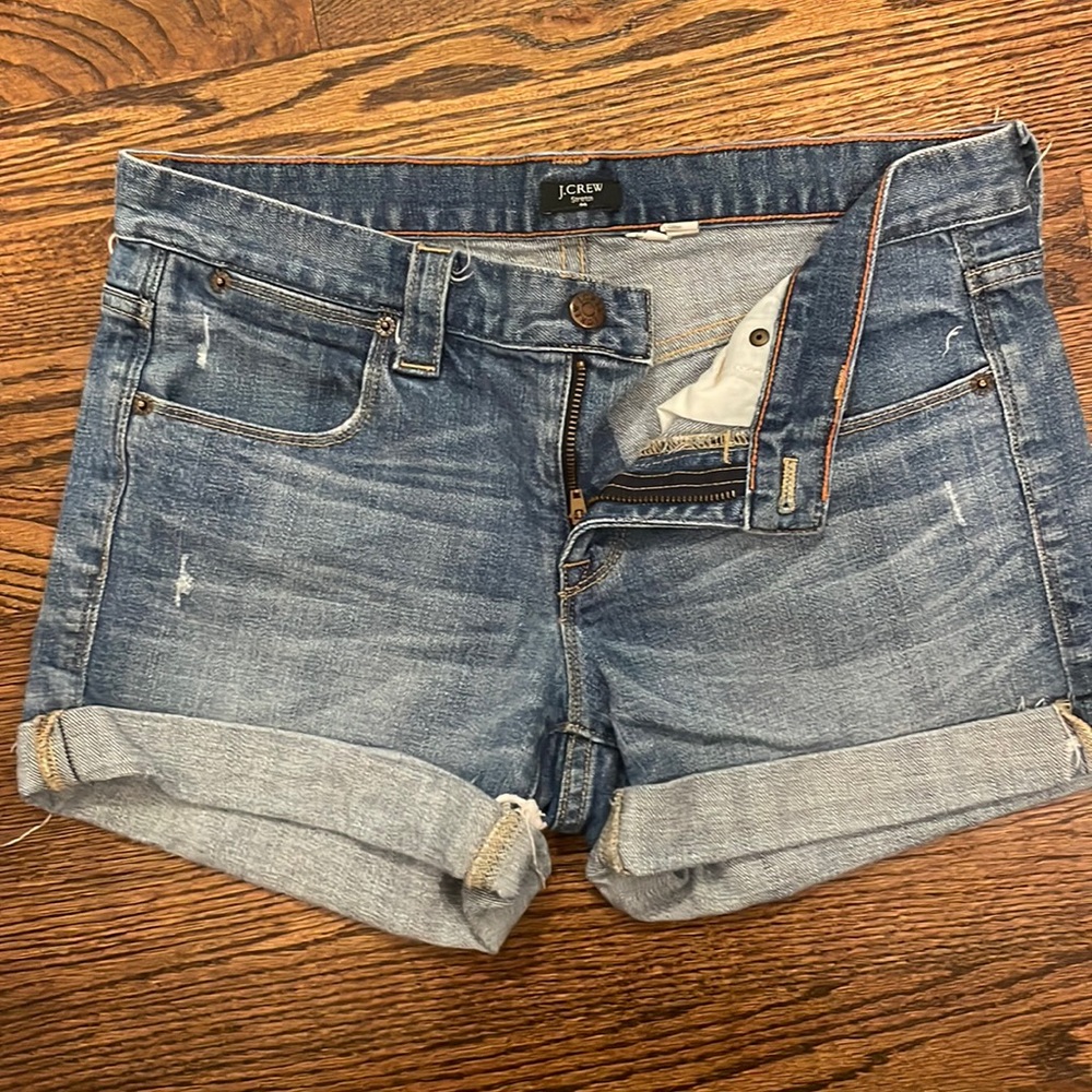 I crew size 4 Jean short